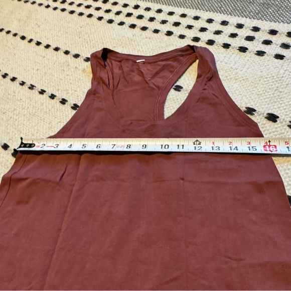 Lululemon Love Tank 6 smoky red - Picture 5 of 7